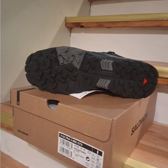 Ultra 5 Mid GORE-TEX Hiking Boots - Men's - Picture 3 of 4